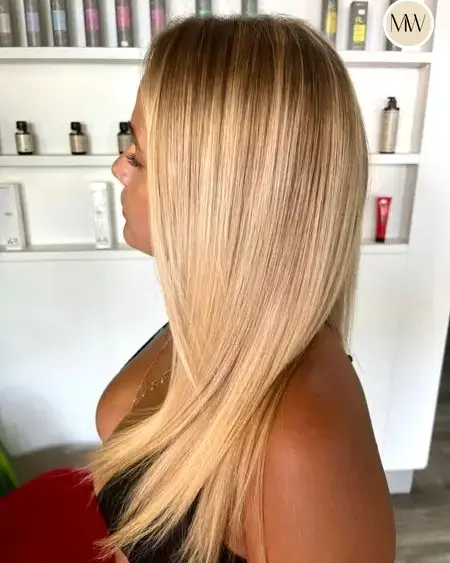 Balayage blond miel, longueurs lissées — Salon MW Coiffure, Saint-Gilles-les-Bains, La Réunion
