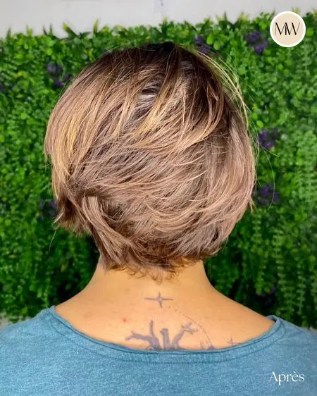 Coupe courte texturée, mèches blondes — Salon MW Coiffure, Saint-Gilles-les-Bains, La Réunion